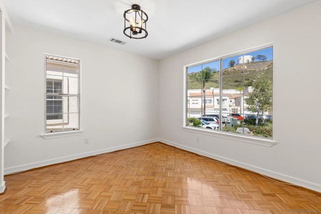 12010 Calle De Montana 301, El Cajon, CA 92019