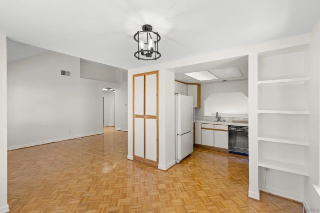 12010 Calle De Montana 301, El Cajon, CA 92019