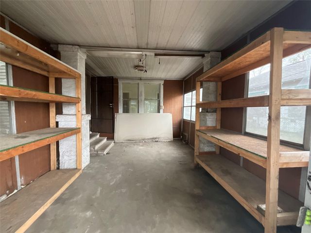 7310 Texas Street, Houston, TX 77011