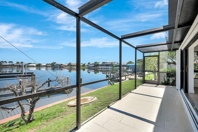 421 SW 51ST TERRACE, Cape Coral, FL 33914