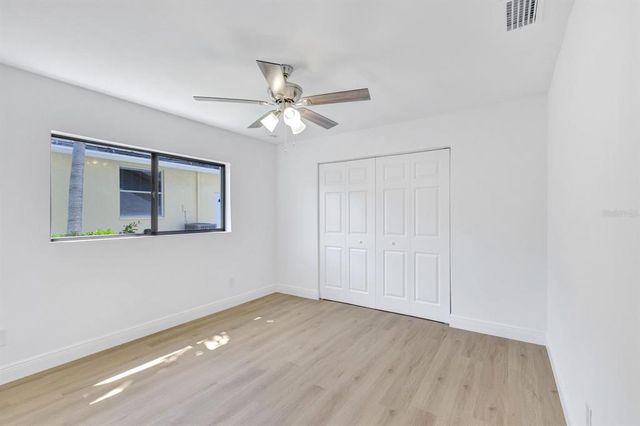 421 SW 51ST TERRACE, Cape Coral, FL 33914