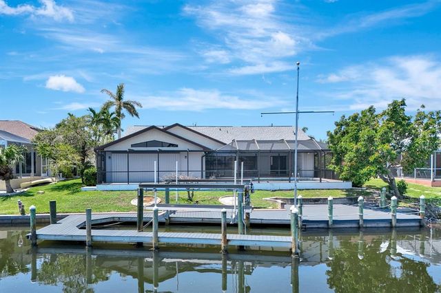 421 SW 51ST TERRACE, Cape Coral, FL 33914
