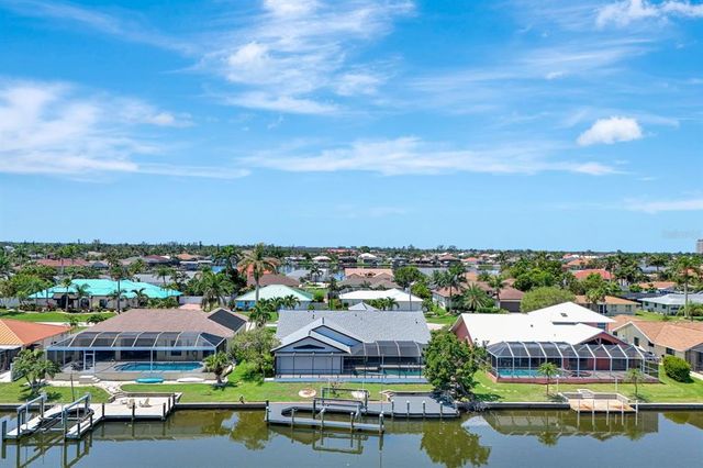 421 SW 51ST TERRACE, Cape Coral, FL 33914