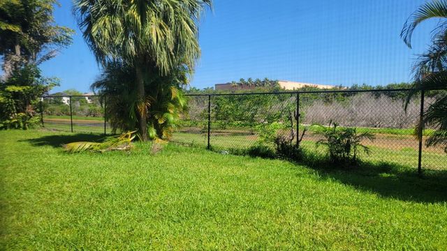 9520 W Daffodil Lane, Miramar, FL 33025