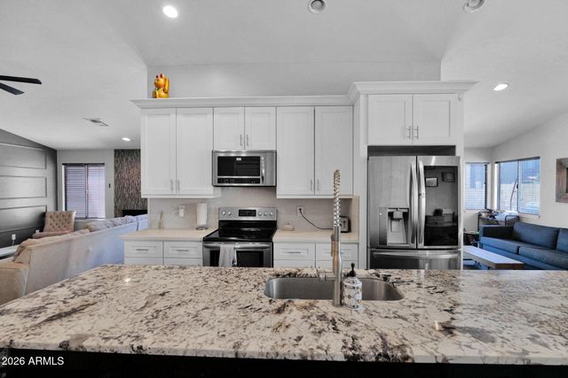 410 S JAY Street, Chandler, AZ 85225