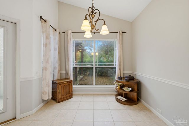 9915 Rail Cir, Pensacola, FL 32507