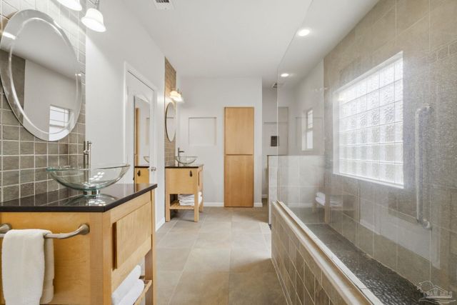 9915 Rail Cir, Pensacola, FL 32507