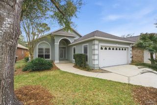 9915 Rail Cir, Pensacola, FL 32507