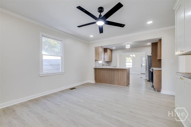 2110 E 56th Street, Savannah, GA 31406