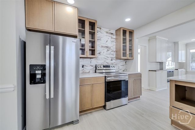 2110 E 56th Street, Savannah, GA 31406