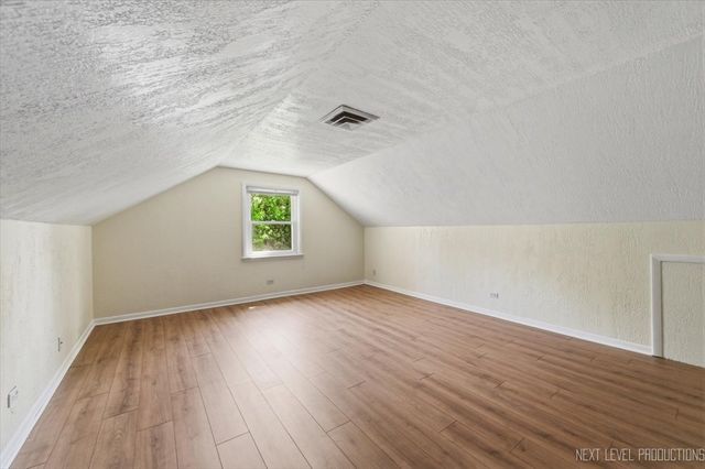 1N255 Prairie Avenue, Glen Ellyn, IL 60137