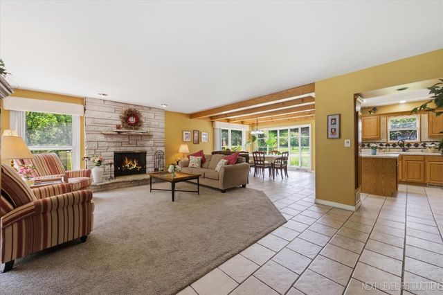 1N255 Prairie Avenue, Glen Ellyn, IL 60137