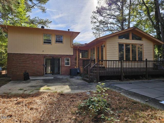 2212 Sanderford Road, Raleigh, NC 27610