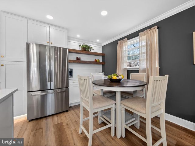 840 WALNUT RD, Warminster, PA 18974