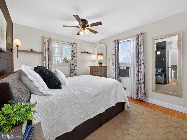 840 WALNUT RD, Warminster, PA 18974