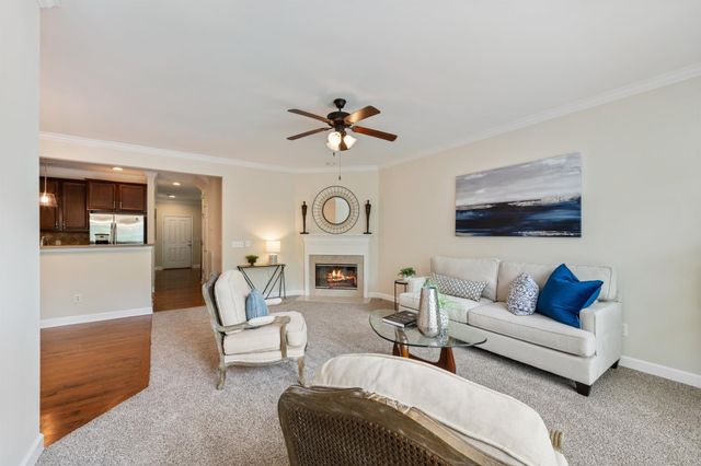 7827 Kemberton Dr, W, Nolensville, TN 37135