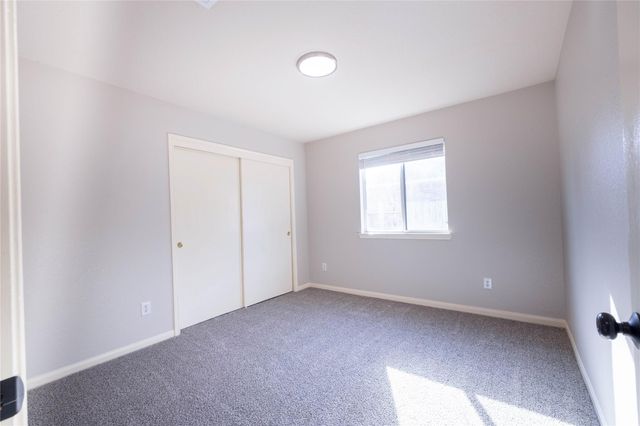 1039 N Teal Estates Circle, Fresno, TX 77545