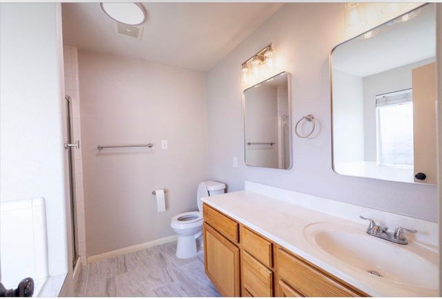 1039 N Teal Estates Circle, Fresno, TX 77545