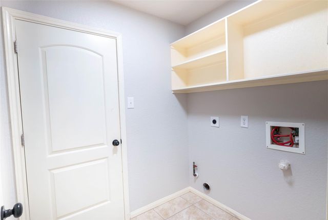 1039 N Teal Estates Circle, Fresno, TX 77545