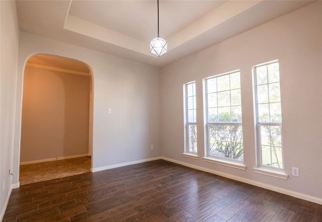 1039 N Teal Estates Circle, Fresno, TX 77545