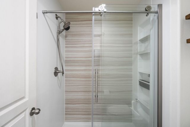 20483 Brentwood Avenue, Bend, OR 97702