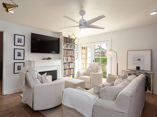 3800 Petes PATH, Austin, TX 78731