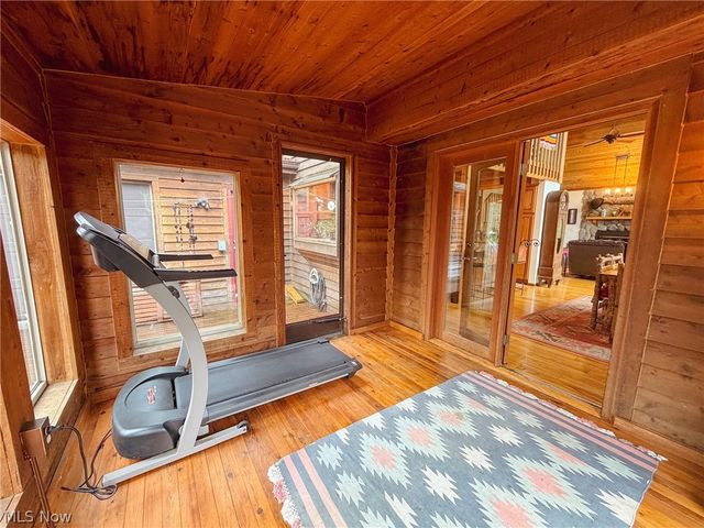 17126 Catsden Road, Chagrin Falls, OH 44023