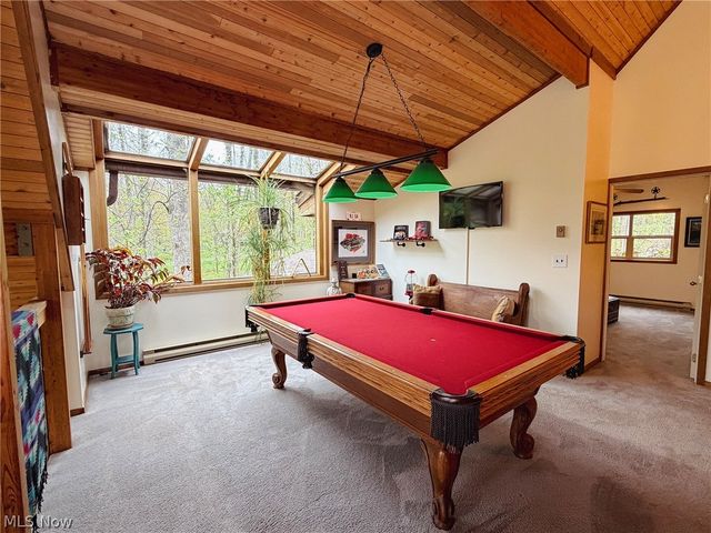 17126 Catsden Road, Chagrin Falls, OH 44023