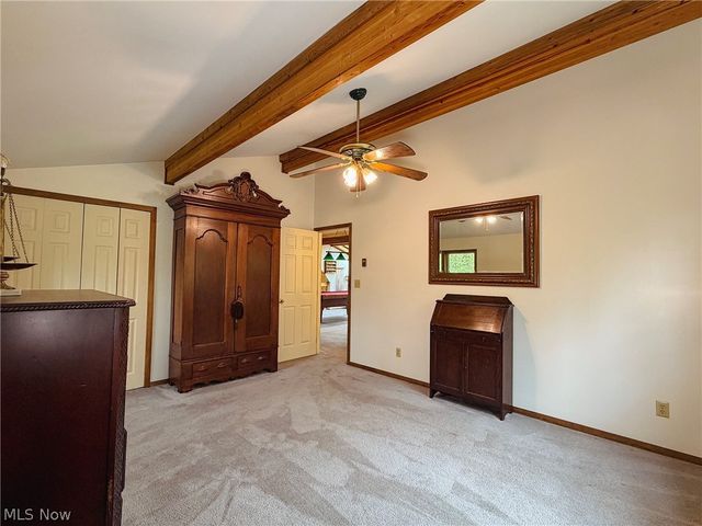 17126 Catsden Road, Chagrin Falls, OH 44023