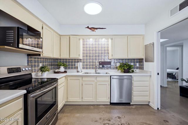 5100 N MILLER Road 50, Scottsdale, AZ 85250