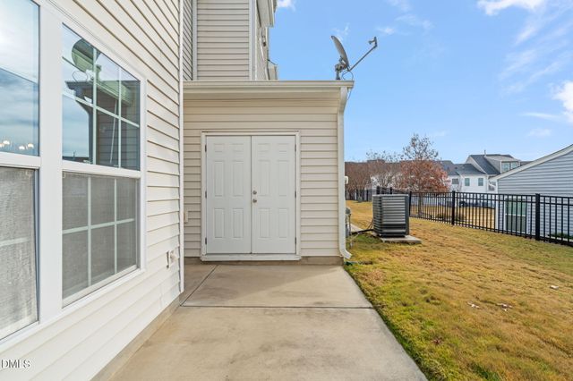 225 Gulley Glen Drive, Garner, NC 27529