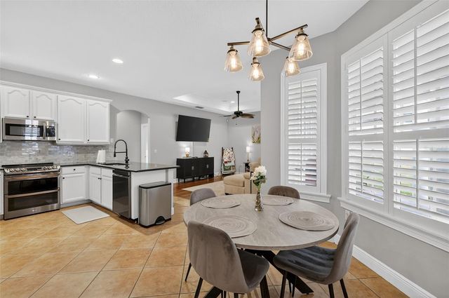 1245 SHORECREST CIR, Clermont, FL 34711