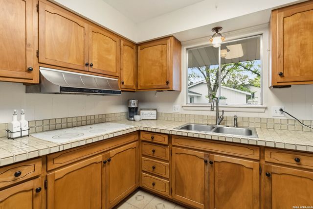 1003 Melissa Dr, San Antonio, TX 78213