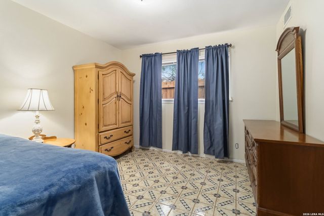 1003 Melissa Dr, San Antonio, TX 78213