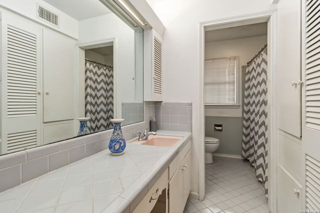1003 Melissa Dr, San Antonio, TX 78213