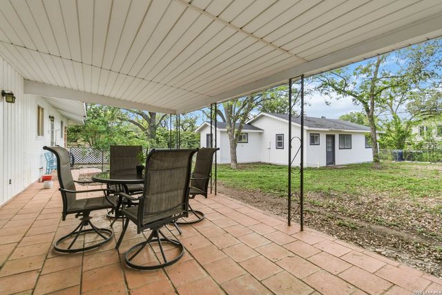 1003 Melissa Dr, San Antonio, TX 78213