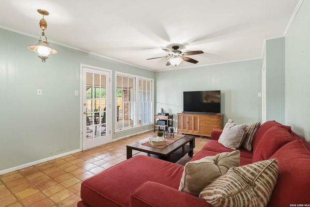 1003 Melissa Dr, San Antonio, TX 78213