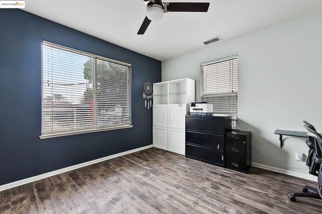 4785 Mammouth Ln, Oakley, CA 94561