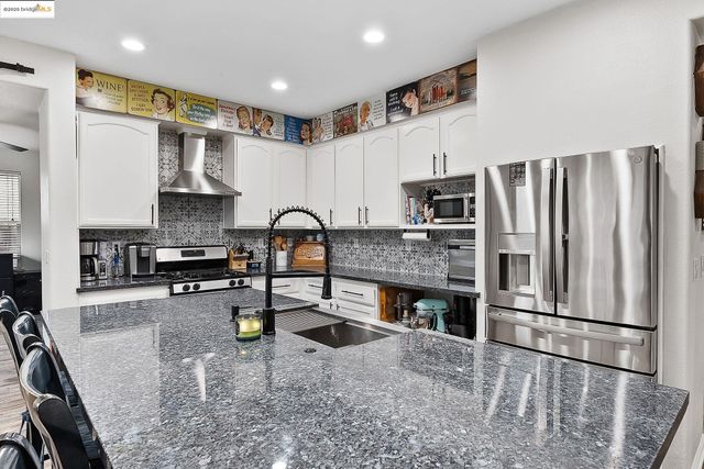 4785 Mammouth Ln, Oakley, CA 94561