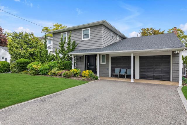 816 Cliffside Avenue, North Woodmere, NY 11581