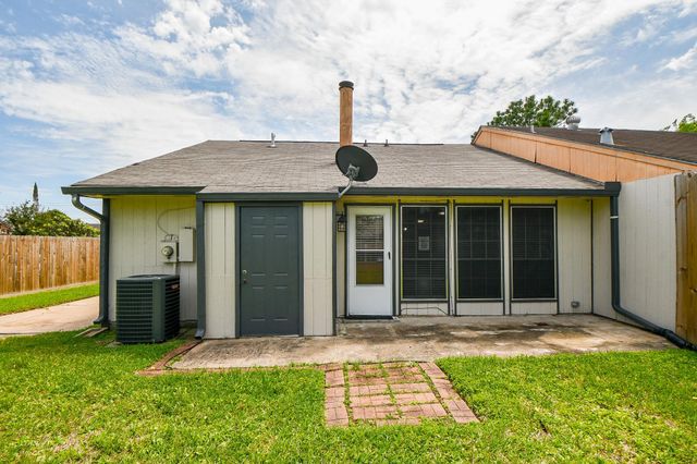 13910 Bonnercrest Drive, Houston, TX 77083