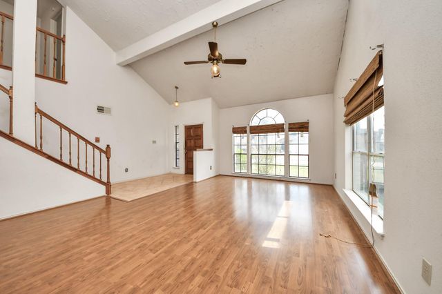 12318 Glenmeadow Drive, Stafford, TX 77477