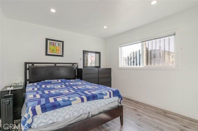 7230 Case Avenue, Sun Valley (los Angeles), CA 91352