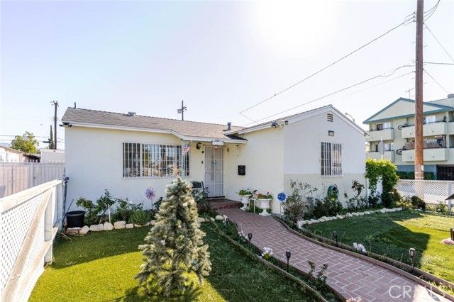 7230 Case Avenue, Sun Valley (los Angeles), CA 91352