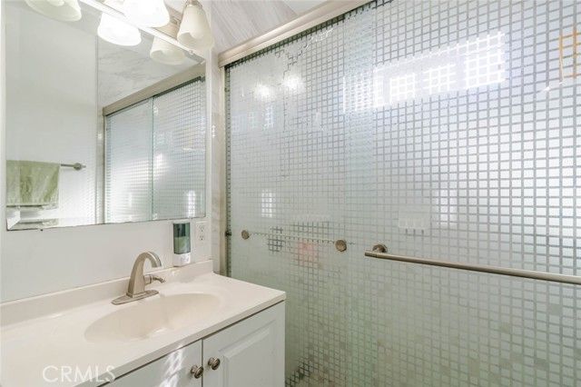 7230 Case Avenue, Sun Valley (los Angeles), CA 91352