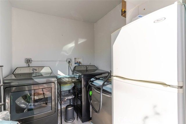 7230 Case Avenue, Sun Valley (los Angeles), CA 91352