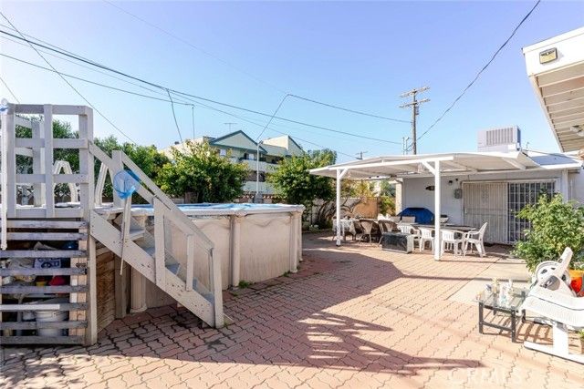 7230 Case Avenue, Sun Valley (los Angeles), CA 91352