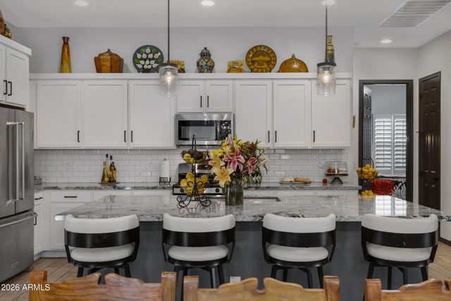 369 W GLACIER BAY Drive, San Tan Valley, AZ 85140