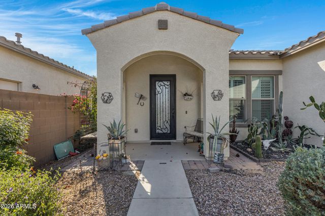 369 W GLACIER BAY Drive, San Tan Valley, AZ 85140