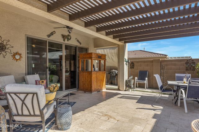 369 W GLACIER BAY Drive, San Tan Valley, AZ 85140
